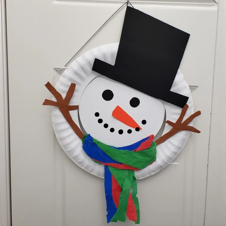 Paper Plate Snowman Wreath